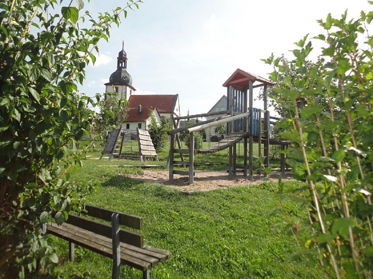 Monteurwohnungen Goeb - Nicht Fuer Urlaubsgaeste Geisa Extérieur photo